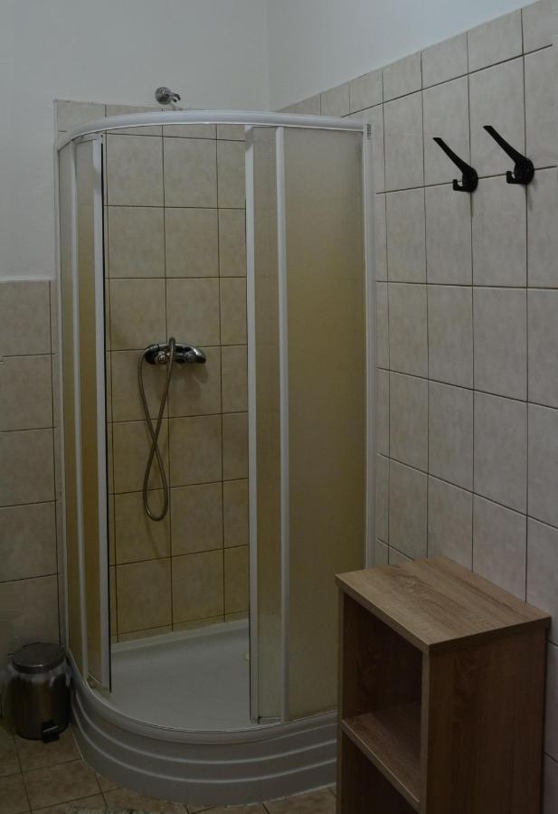 Hostel Děčín Na Skřivánce Exterior foto