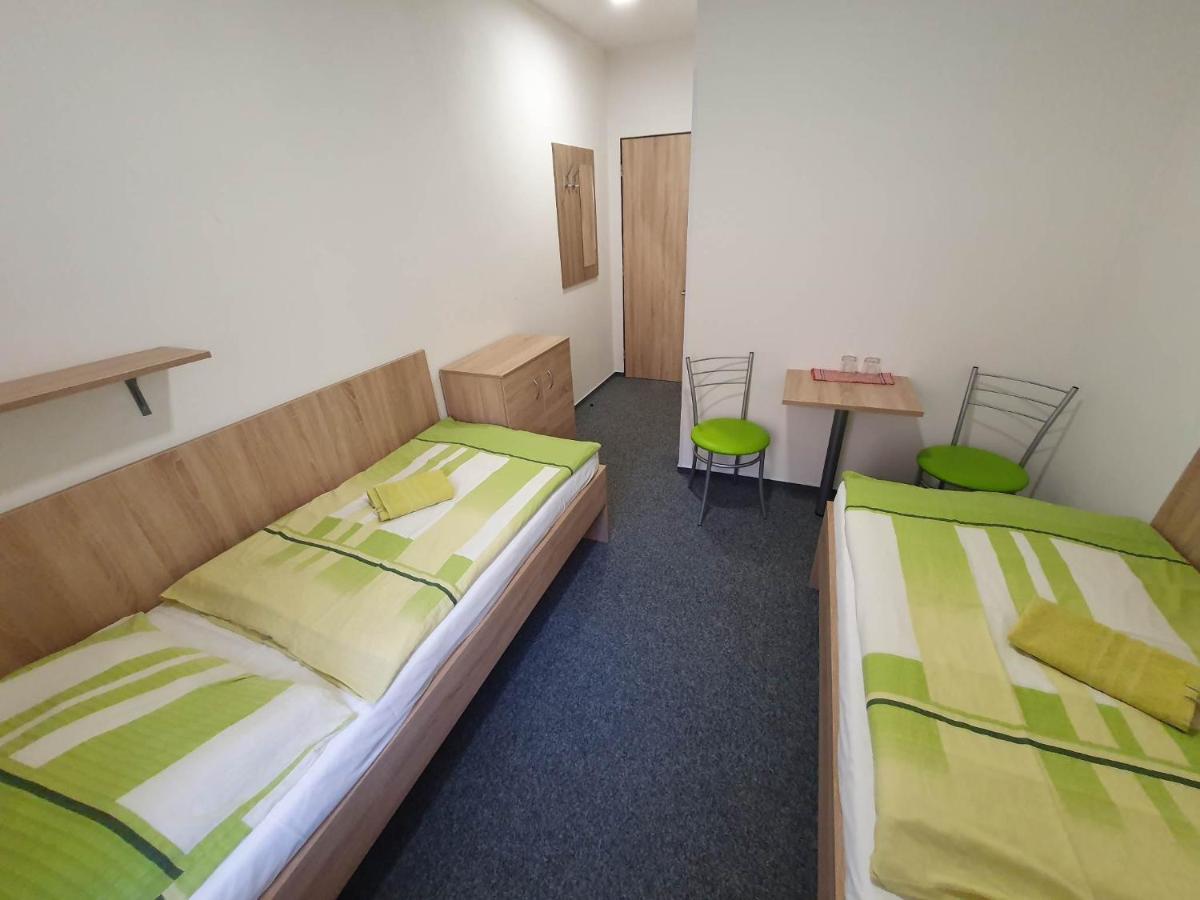 Hostel Děčín Na Skřivánce Exterior foto