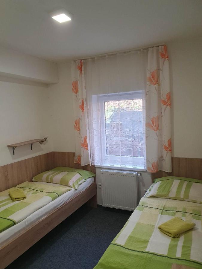 Hostel Děčín Na Skřivánce Exterior foto