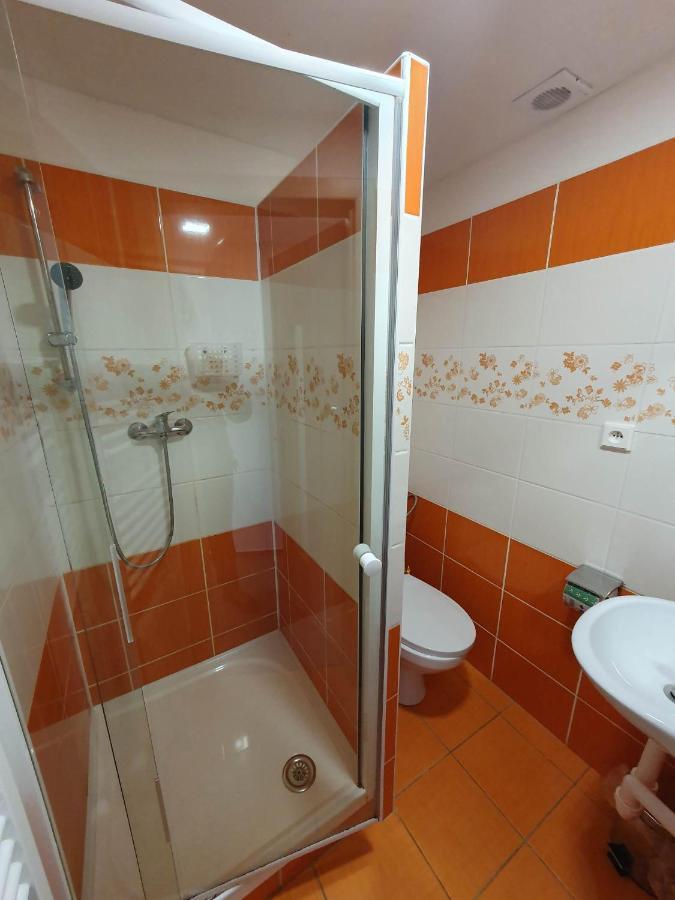 Hostel Děčín Na Skřivánce Exterior foto