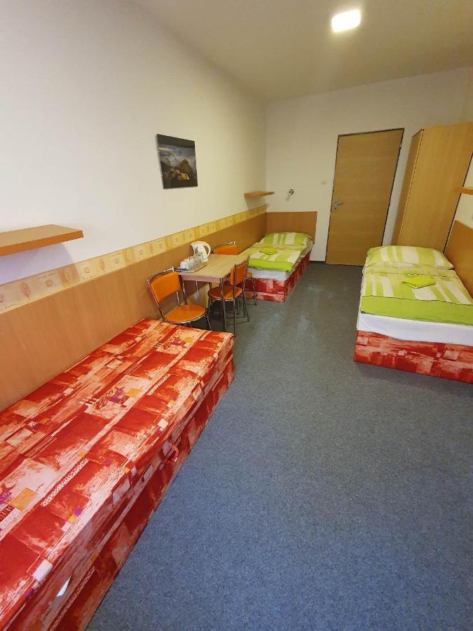 Hostel Děčín Na Skřivánce Exterior foto