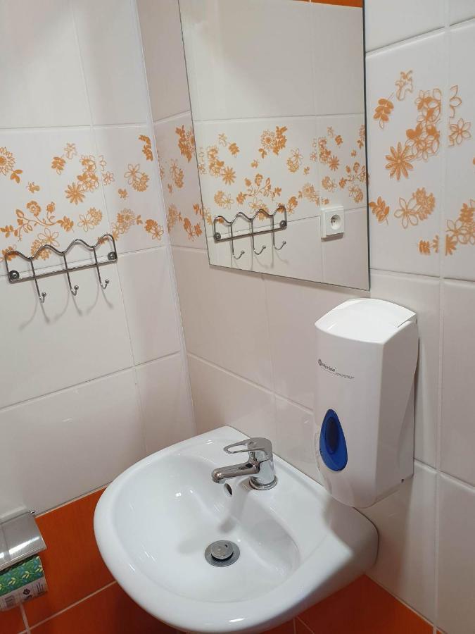 Hostel Děčín Na Skřivánce Exterior foto